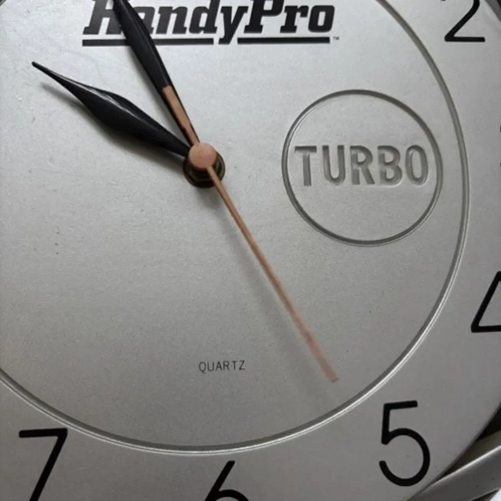 HandyPro Turbo Hubcap 1990’s Wall Clock *Works*